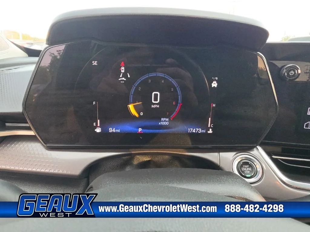 Used 2025 Gray Chevrolet ACTIV image 9