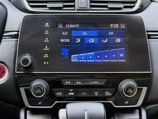 Used 2021 Platinum White Pearl Honda Touring image 34