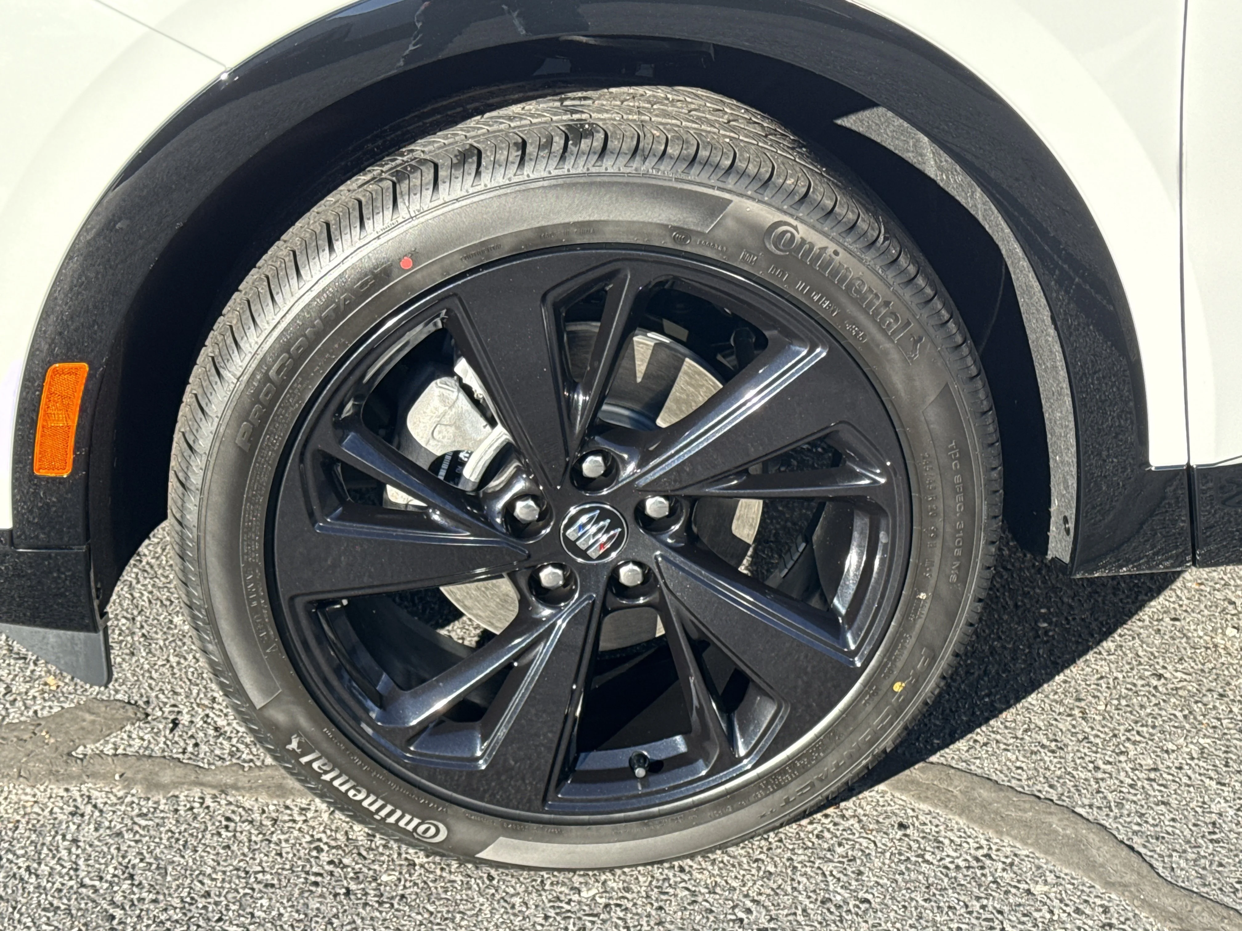 New 2026 Summit White Buick Sport Touring AWD image 16