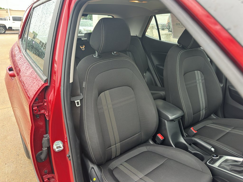 Used 2025 Ultimate Red Hyundai SEL image 29