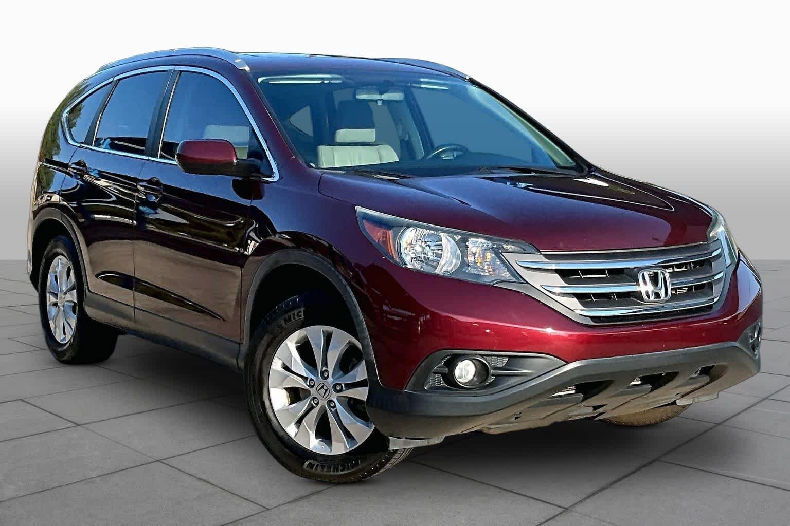 Used 2014 Basque Red Pearl II Honda EX-L image 3