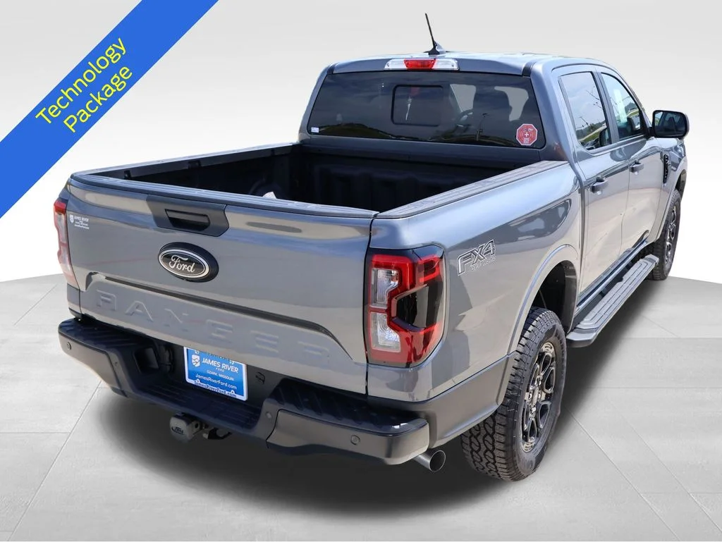 New 2026 Carbonized Gray Metallic Ford XLT image 6