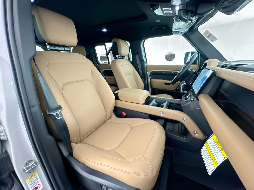 New 2026 Borasco Grey Land Rover X-Dynamic SE image 30