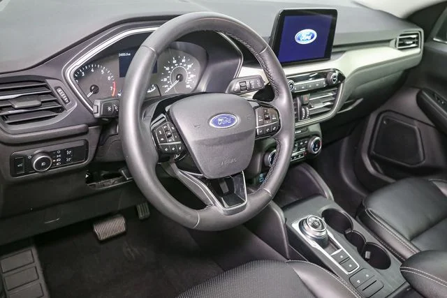 Used 2022 Blue Ford SEL image 20