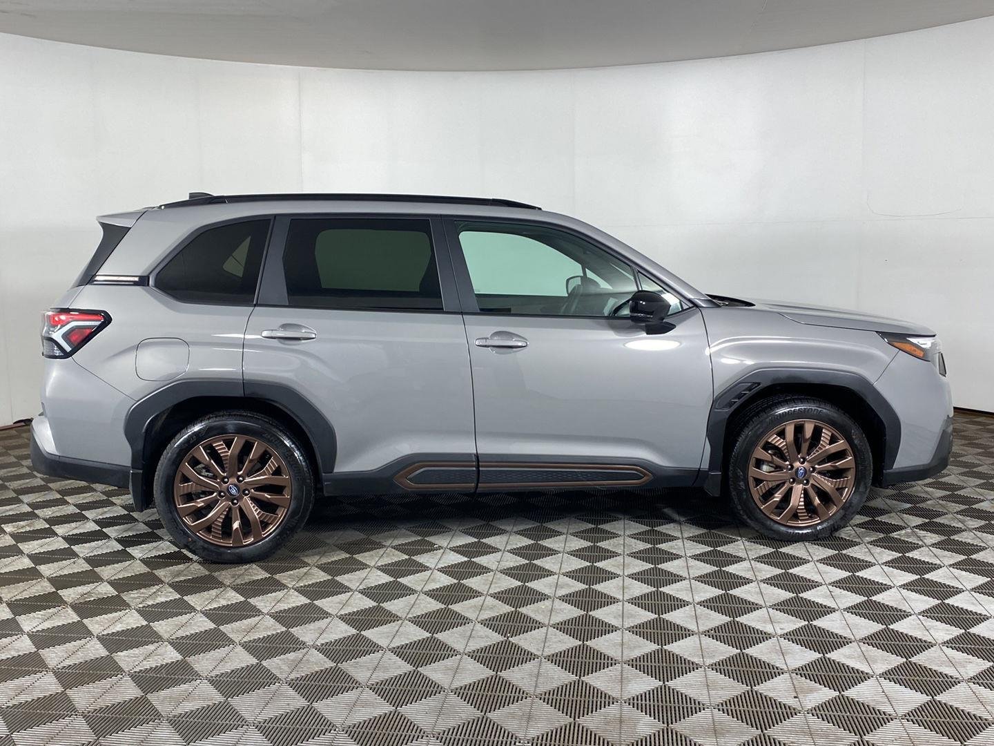 New 2026 Pearl Subaru Sport image 4