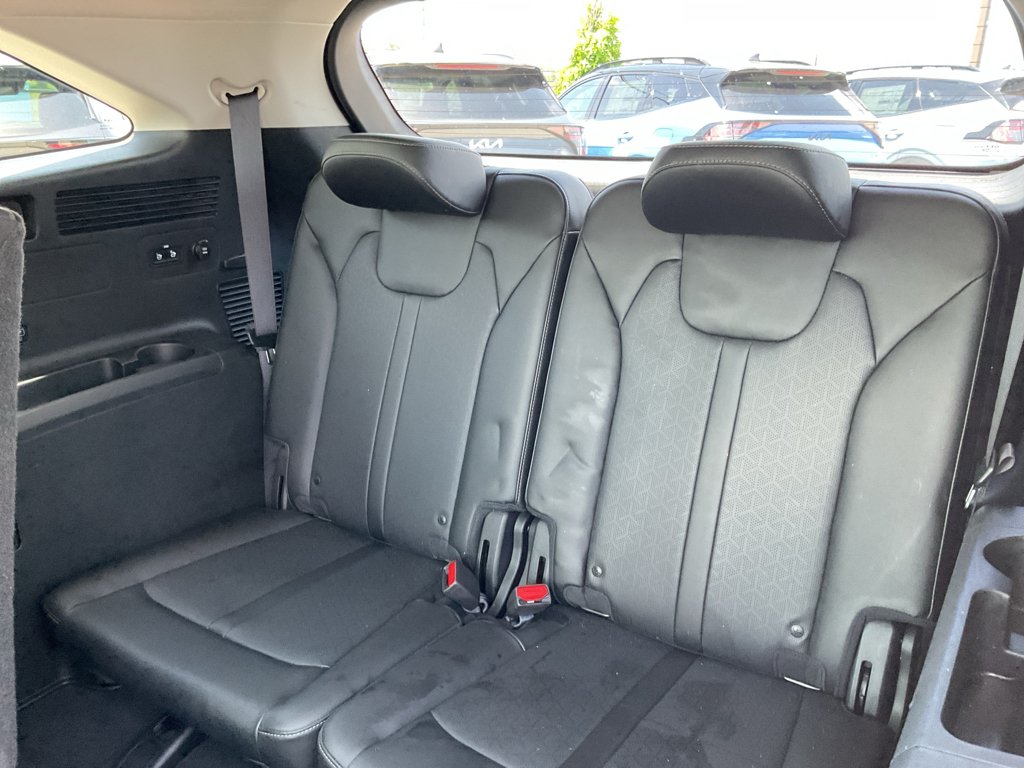 Certified Used 2022 Everlasting Silver Kia S image 20