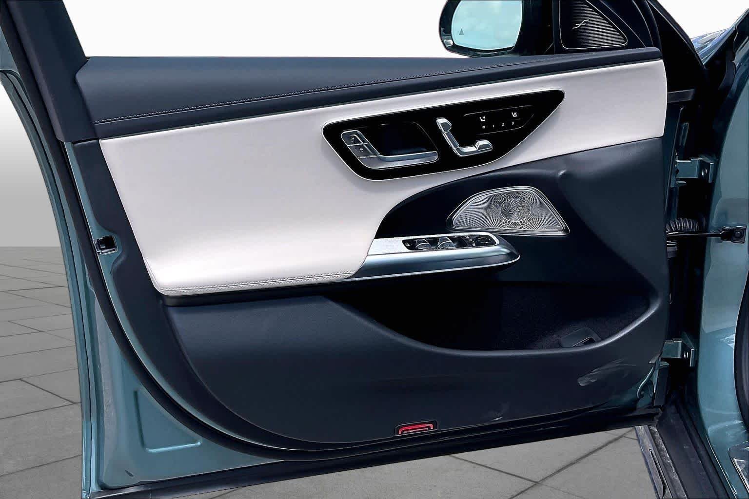 New 2026 Verde Silver Metallic Mercedes-Benz E 450 image 11