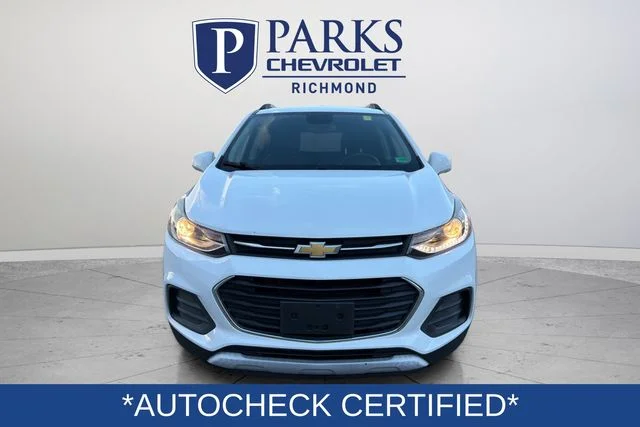 Used 2017 White Chevrolet LT image 2