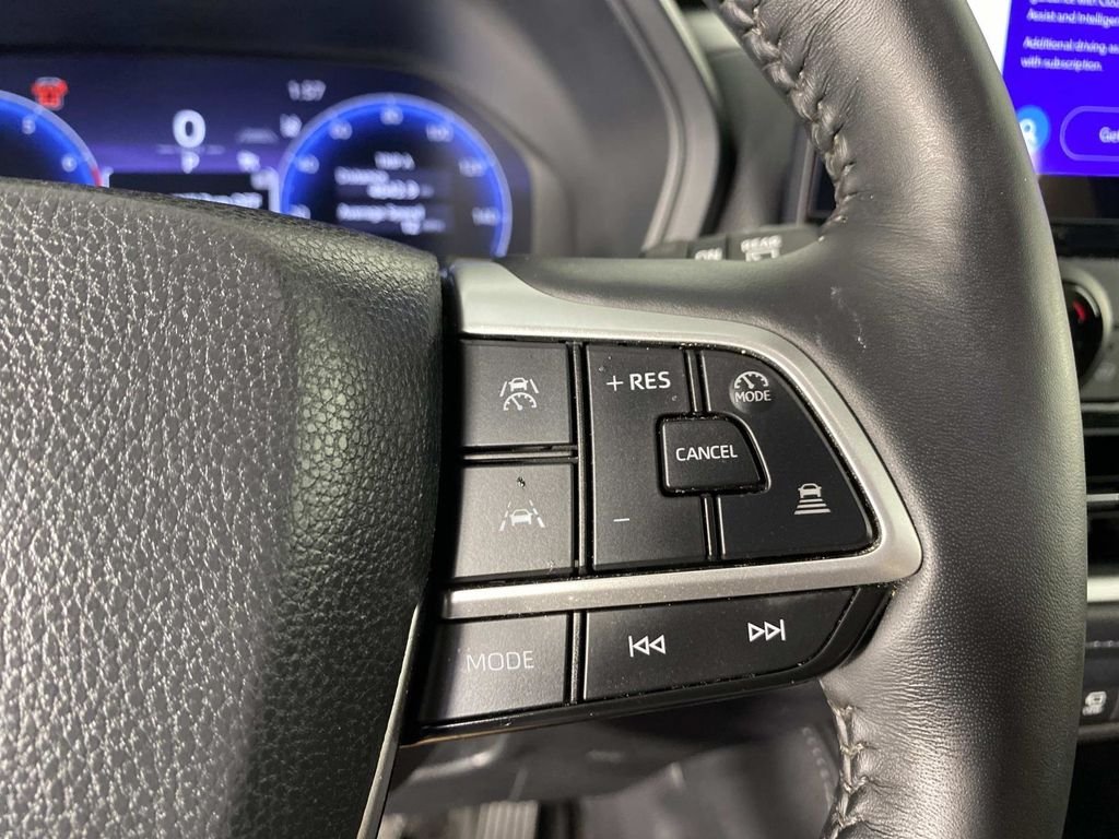Used 2025 Beige Toyota Platinum image 18