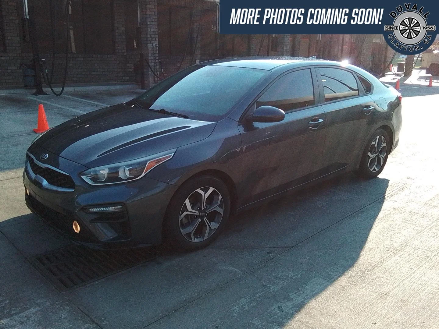 Used 2020 Gravity Grey Kia LXS image 1