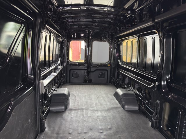 Used 2024 Black Ford  image 13