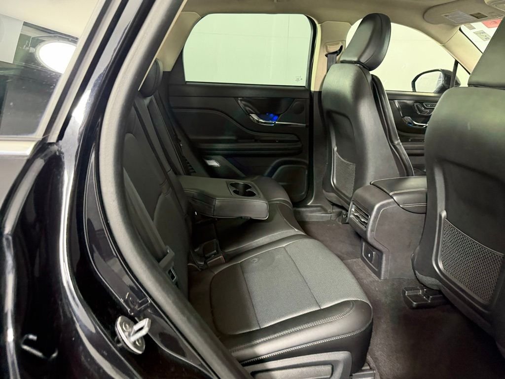 Used 2024 Black Metallic Lincoln Grand Touring image 24