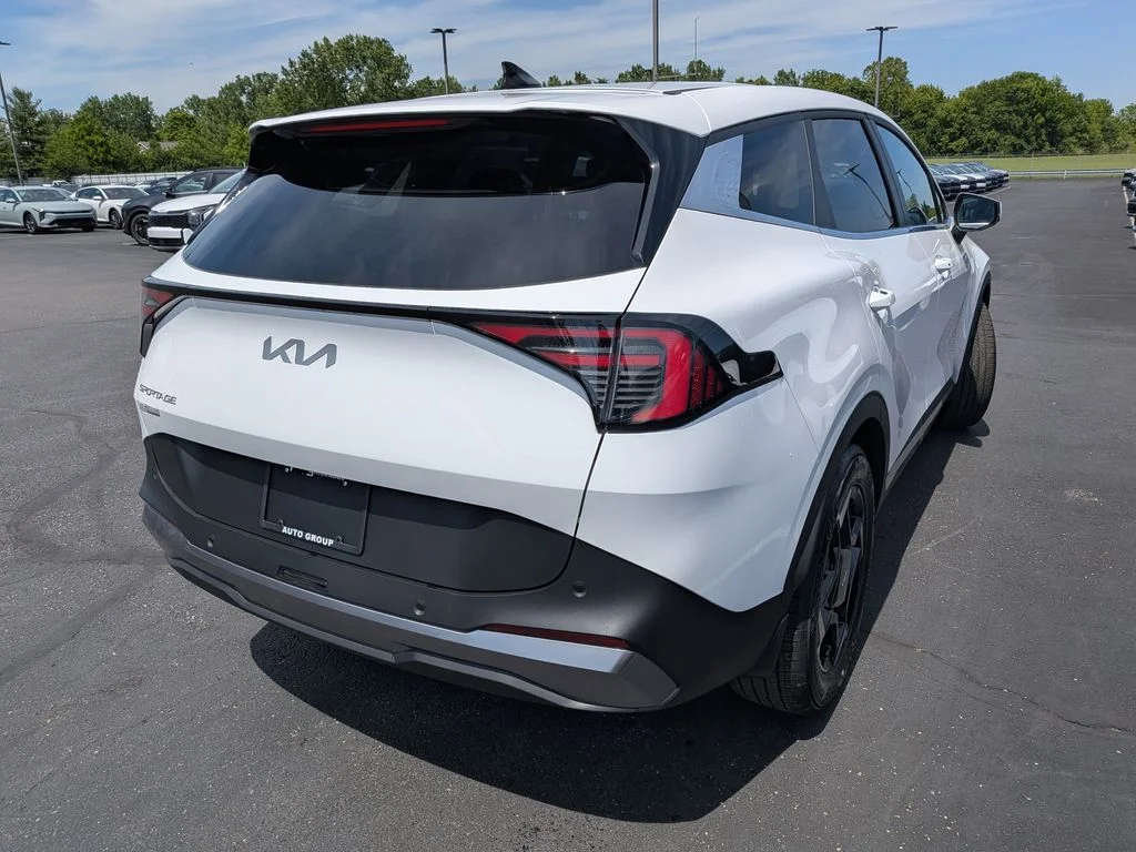 New 2026 White Pearl Kia EX image 34