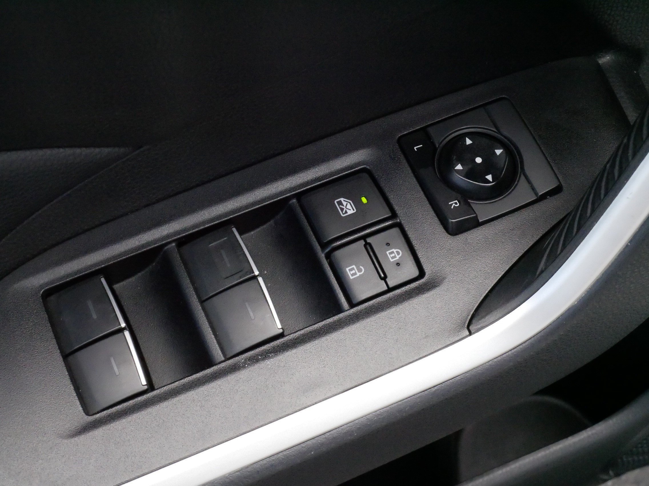Certified Used 2025 ICE CAP Toyota XLE image 19