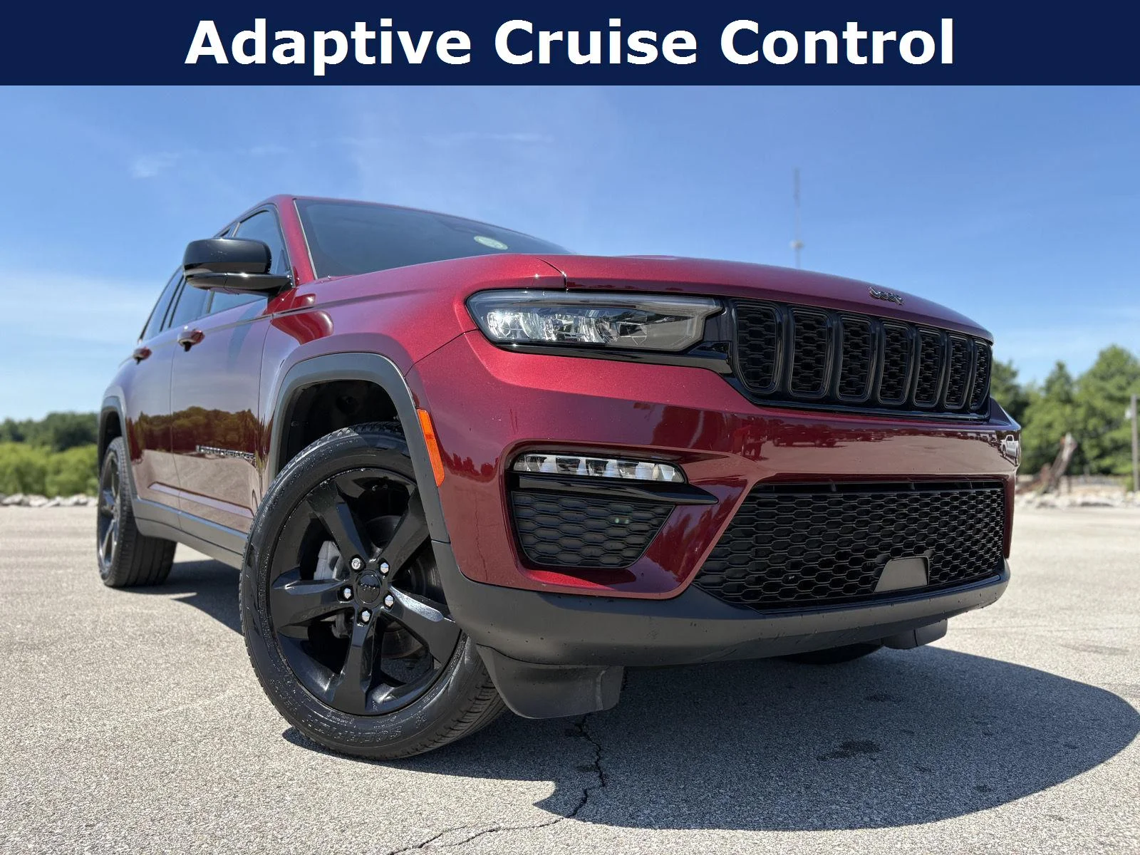 Used 2023 Velvet Red Pearlcoat Jeep Limited image 2
