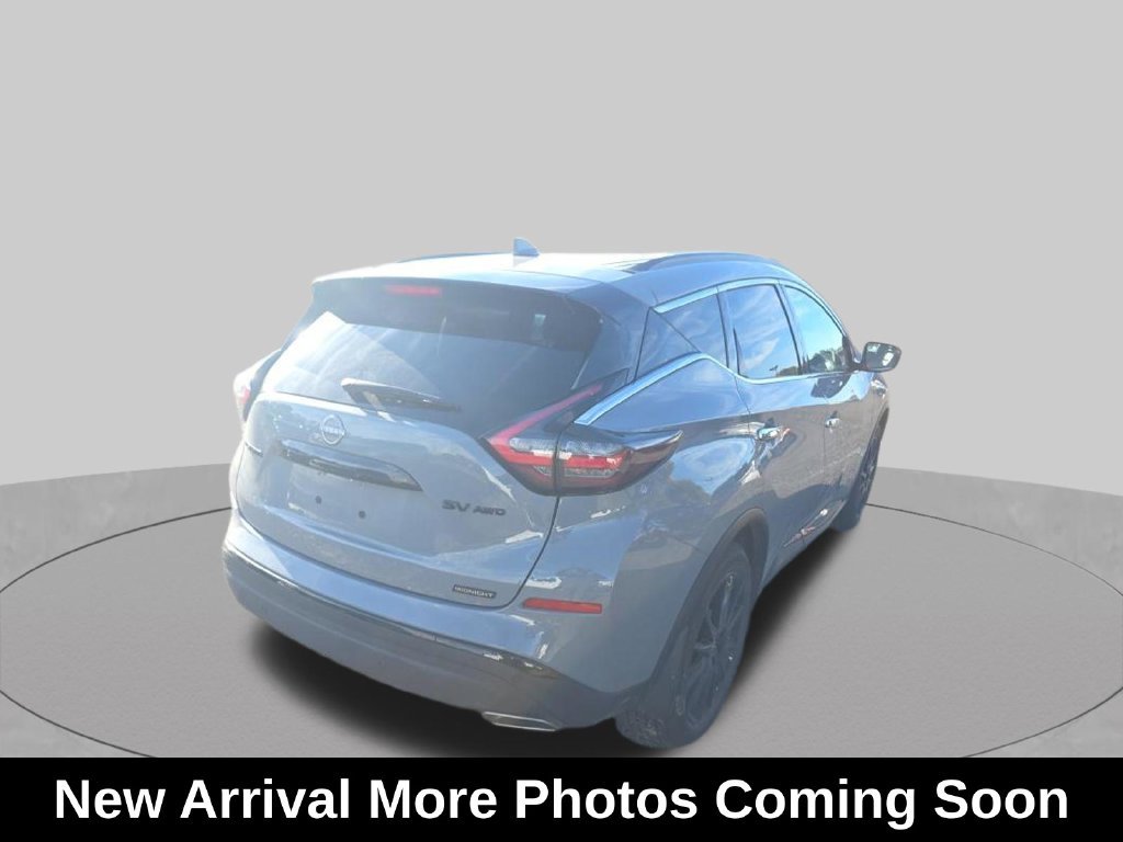 Used 2024 Gray Nissan SV image 3