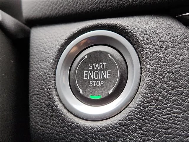 Used 2025 Silver Cadillac Premium Luxury Front-Wheel Drive image 16