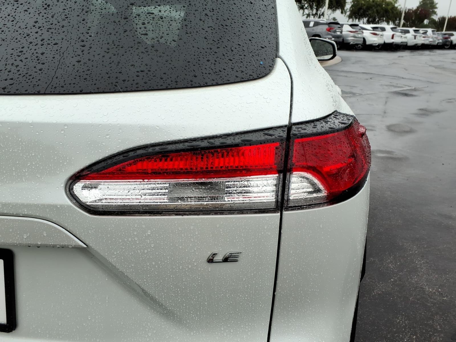 Used 2024 Wind Chill Pearl Toyota LE image 17