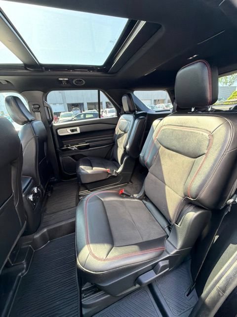 Used 2023 Black Ford ST-Line image 21