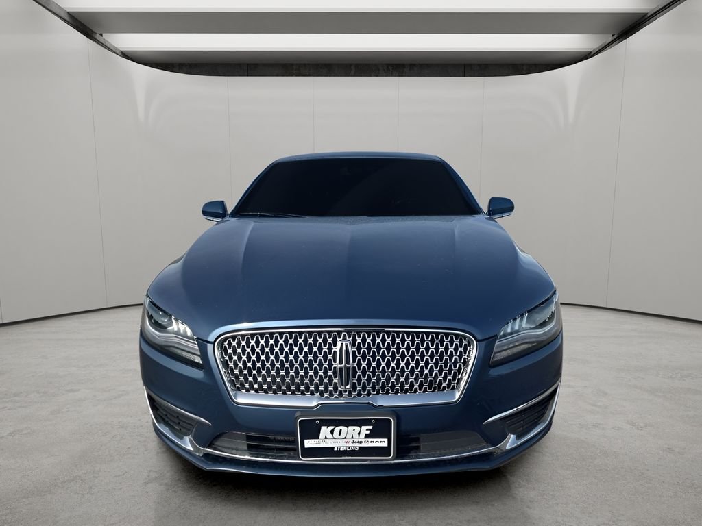 Used 2019 Blue Diamond Metallic Lincoln Standard image 8