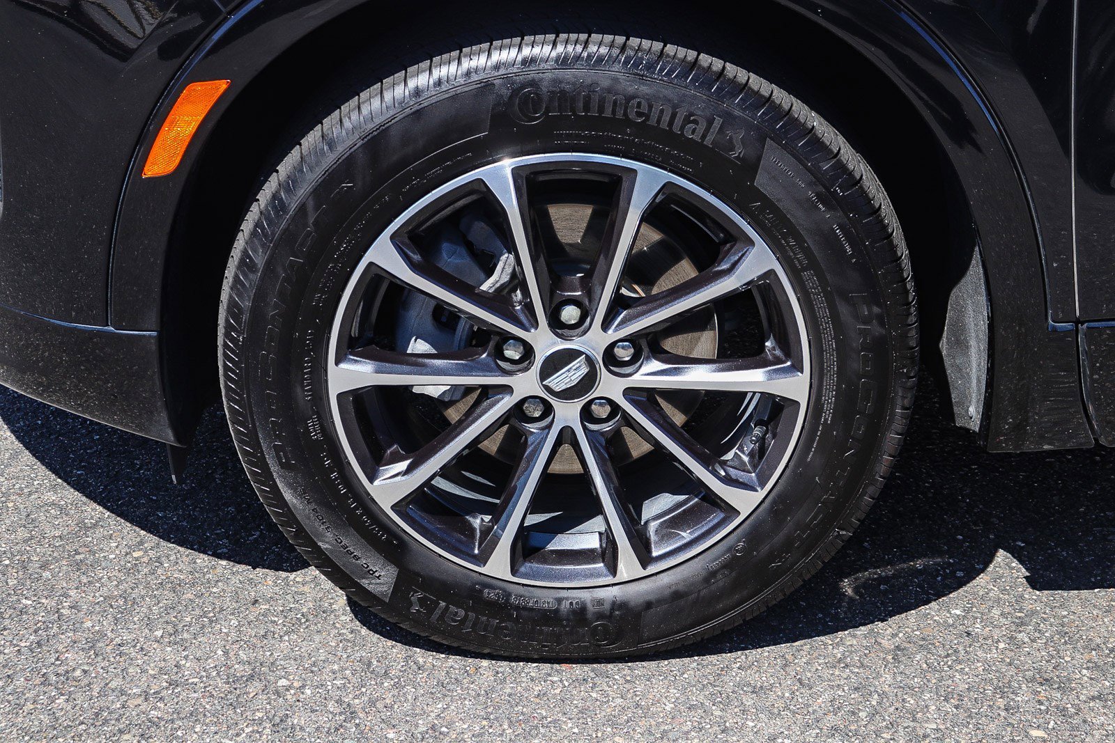 2024 Cadillac XT4 Sport - Photo 14