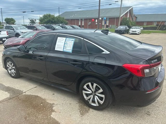 Certified Used 2022 Crystal Black Pearl Honda LX image 5