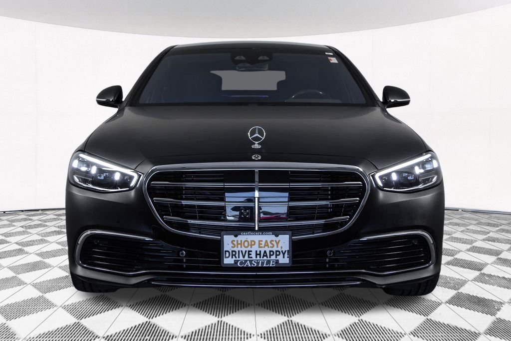 Used 2022 Black Mercedes-Benz S 580 image 9