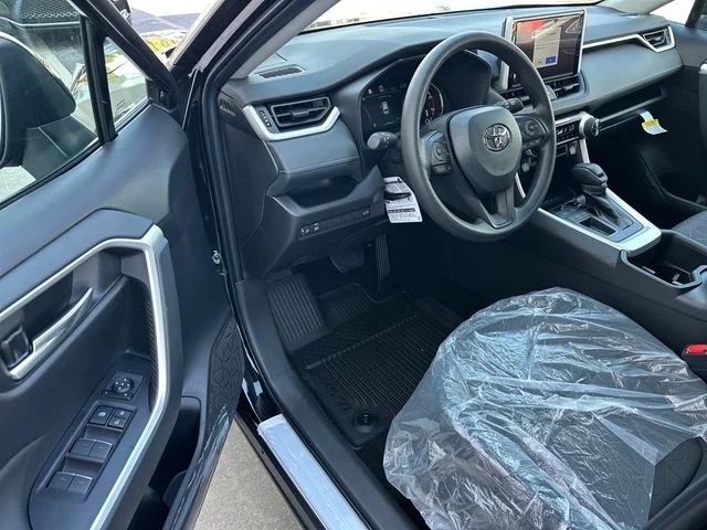 Used 2025 Black Toyota XLE image 5