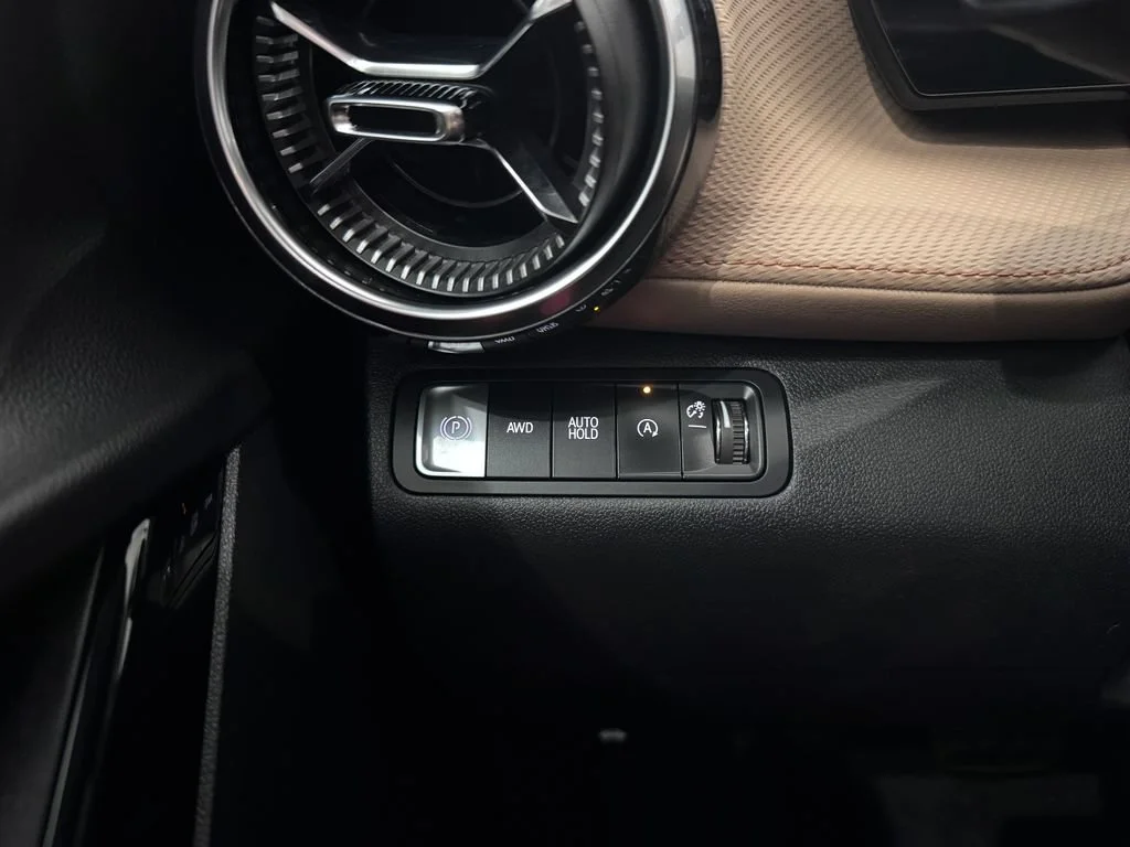 2025 Chevrolet Equinox ACTIV - Photo 26