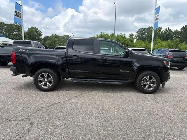 Used 2016 Black Chevrolet Z71 image 2