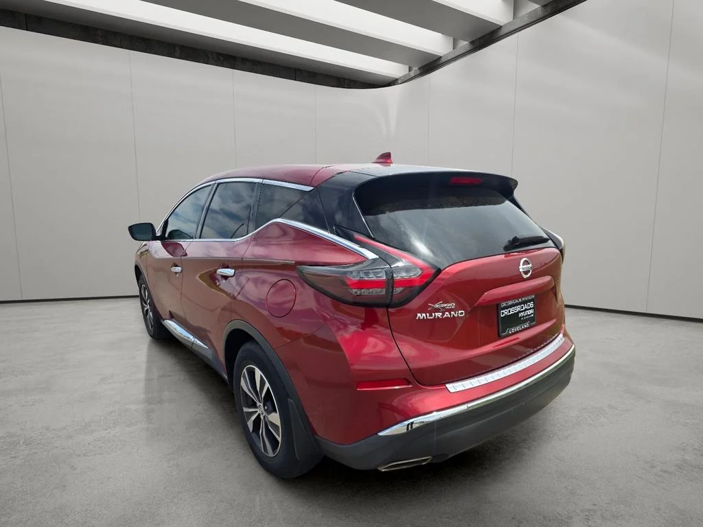 Used 2019 Cayenne Red Pearl Metallic Nissan S image 3