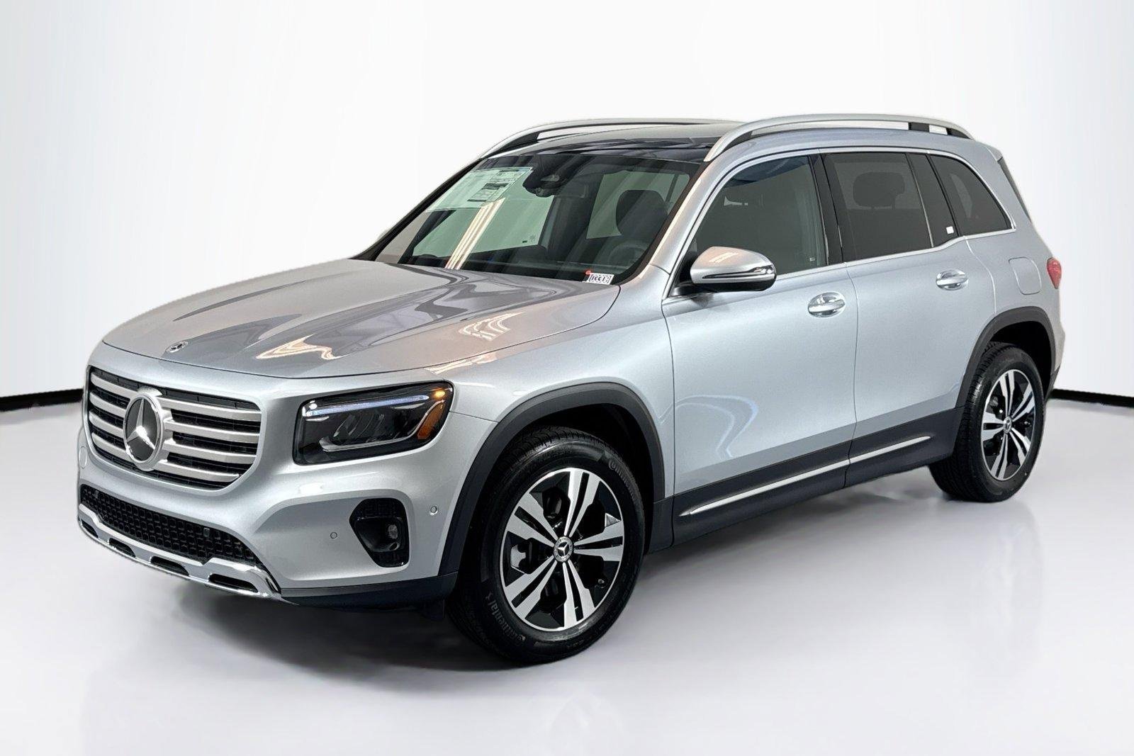 New 2026 Cirrus Silver Metallic Mercedes-Benz GLB 250 image 1