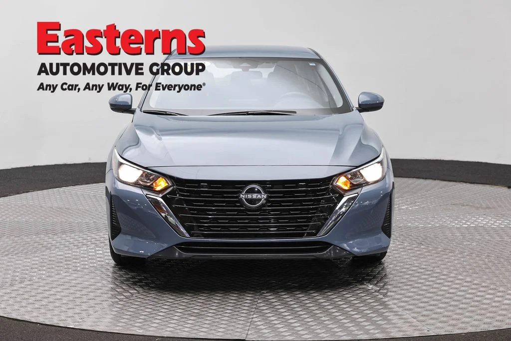 Used 2024 Gray Nissan SV image 2