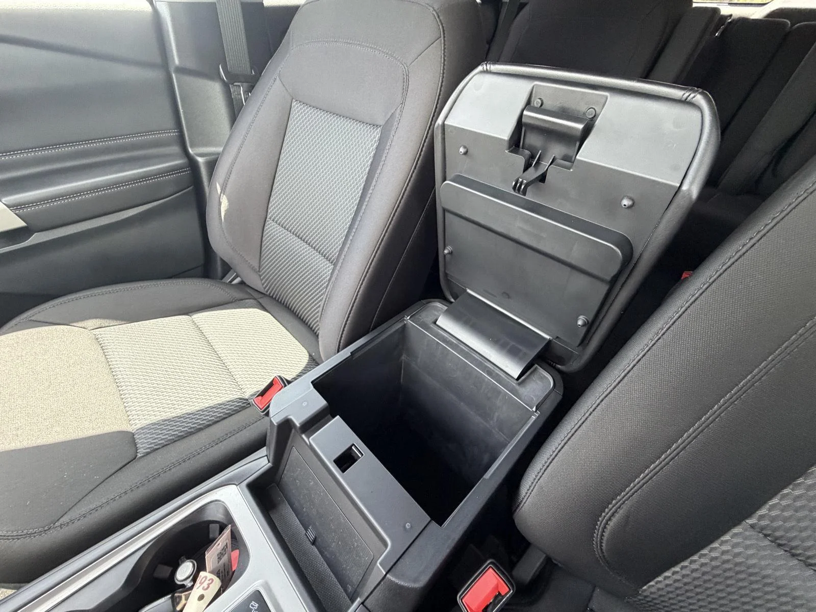 Used 2023 Iconic Silver Ford XLT image 14