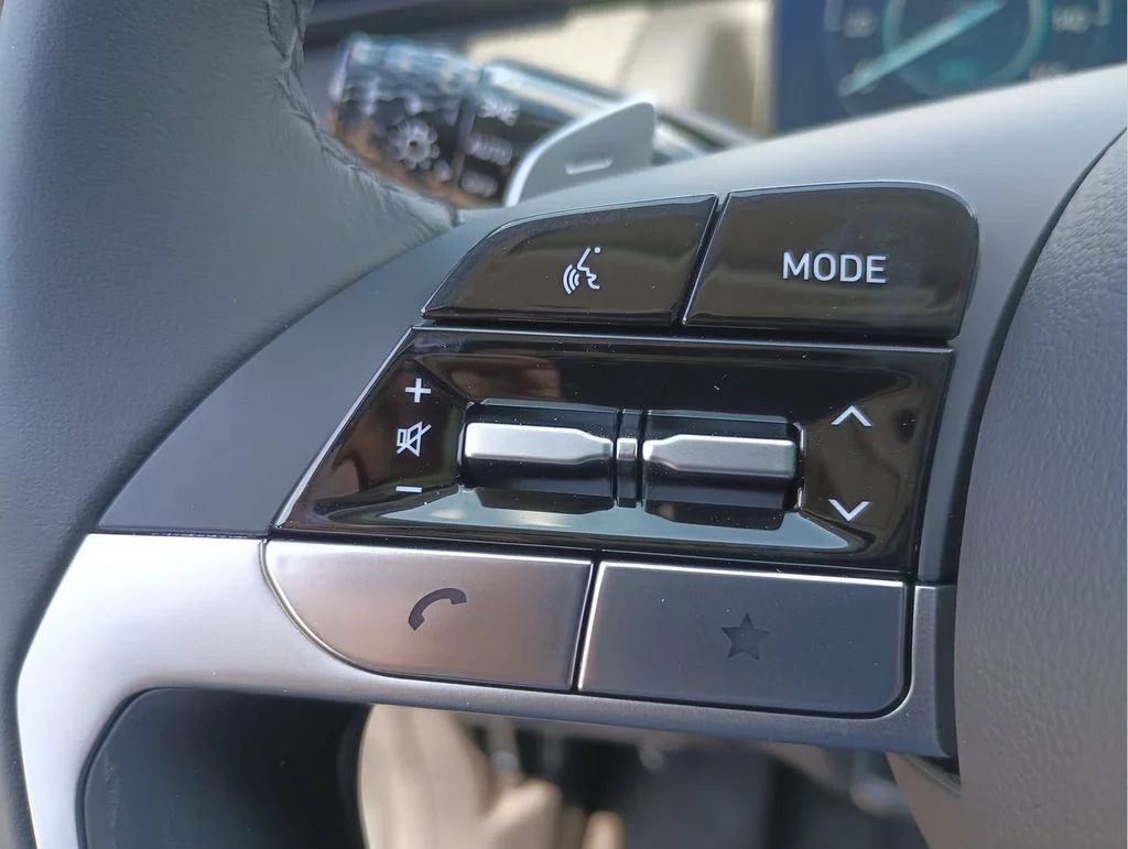 Used 2024 Gray Hyundai Limited image 28
