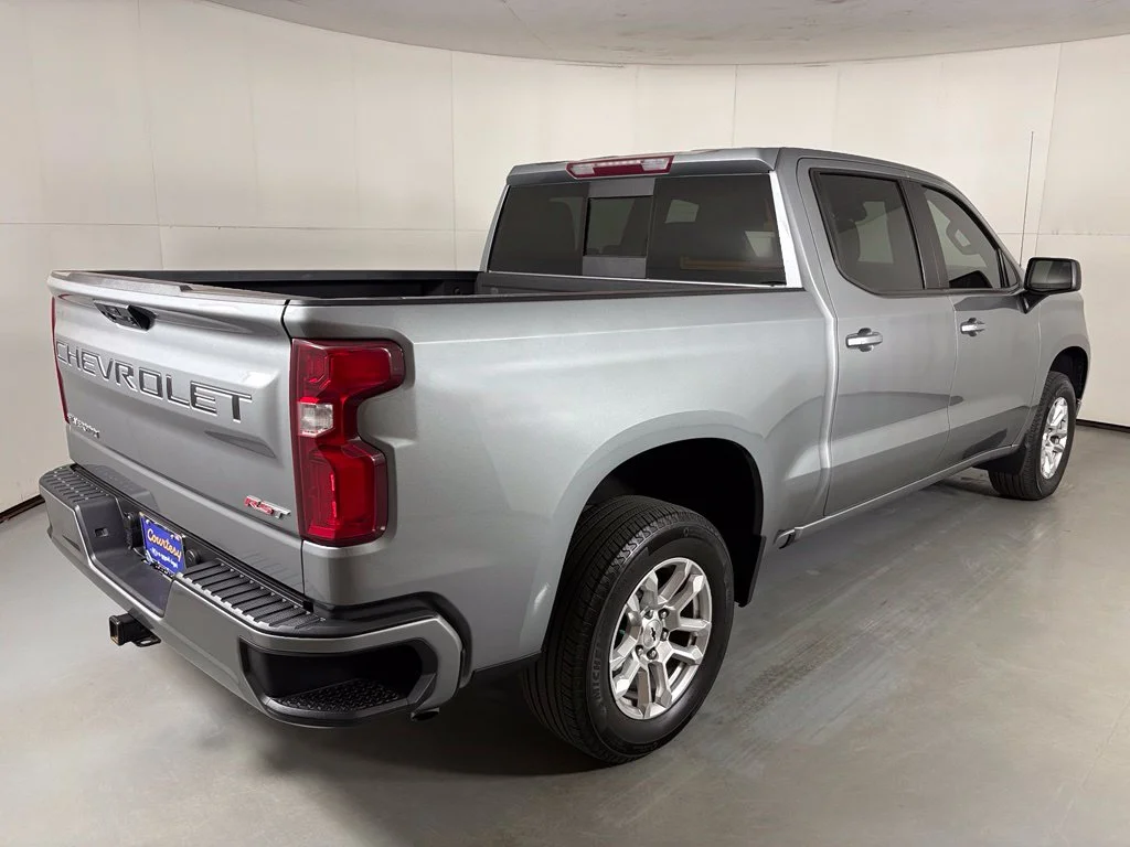 Used 2024 Gray Chevrolet RST image 10