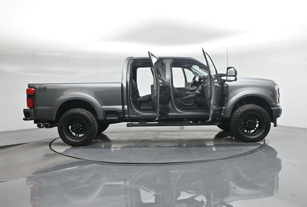 New 2026 Carbonized Gray Metallic Ford Lariat image 4