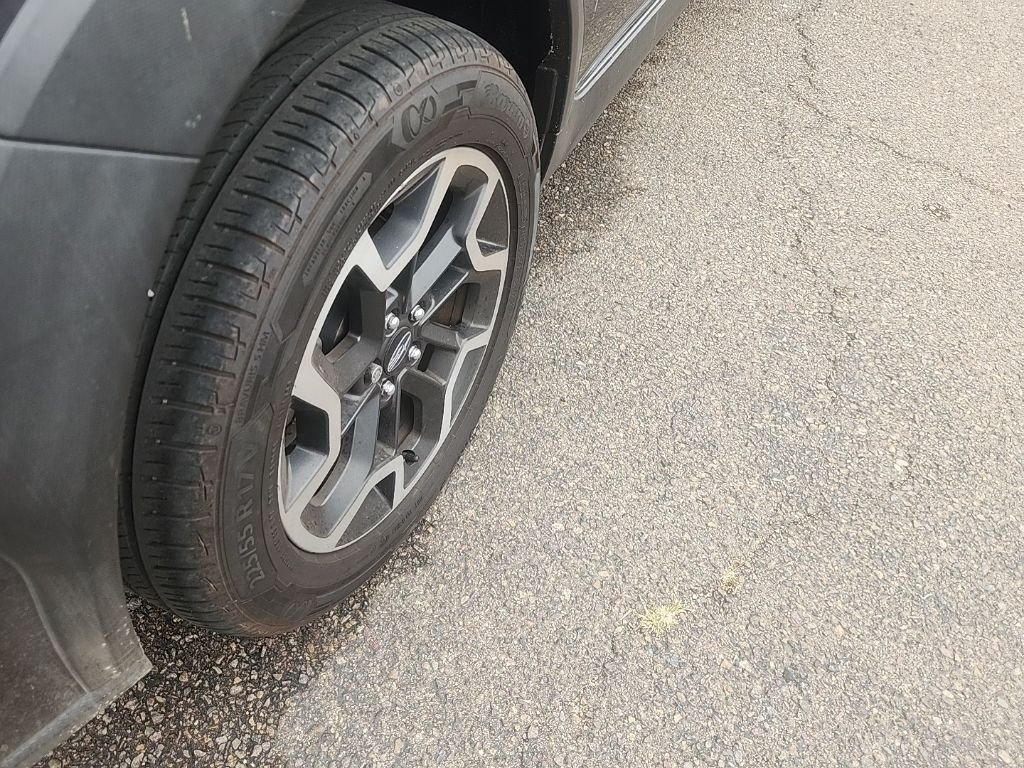 Used 2016 Gray Subaru 2.0i Premium image 15