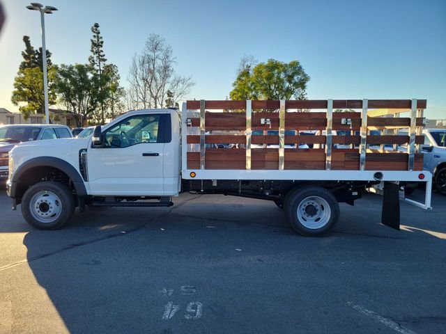 New 2026 Oxford White Ford F-550® XL image 24