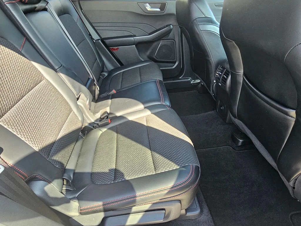 Used 2024 White Metallic Ford ST-Line image 10