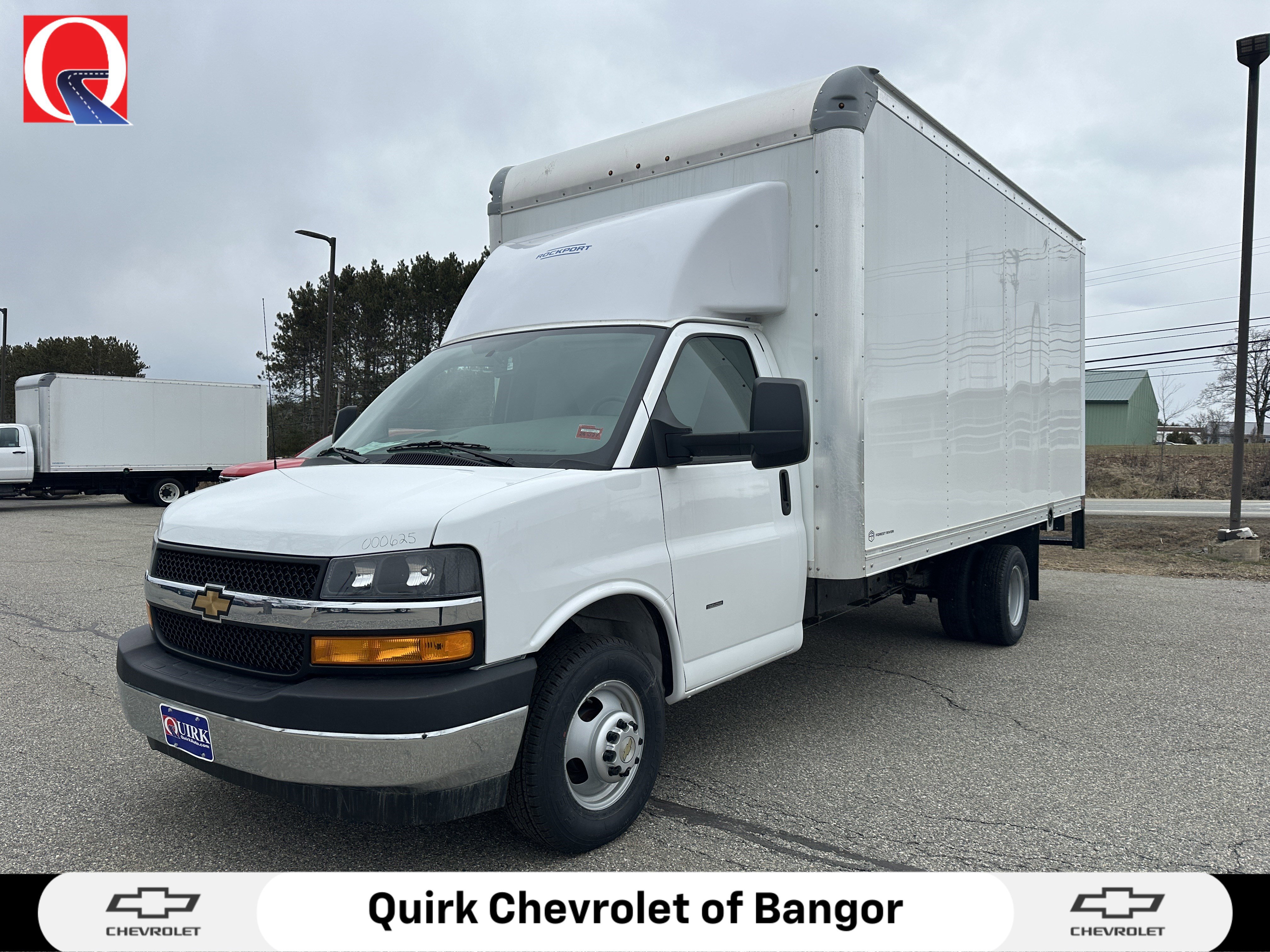2026 Chevrolet Express 3500 177" WB's photo