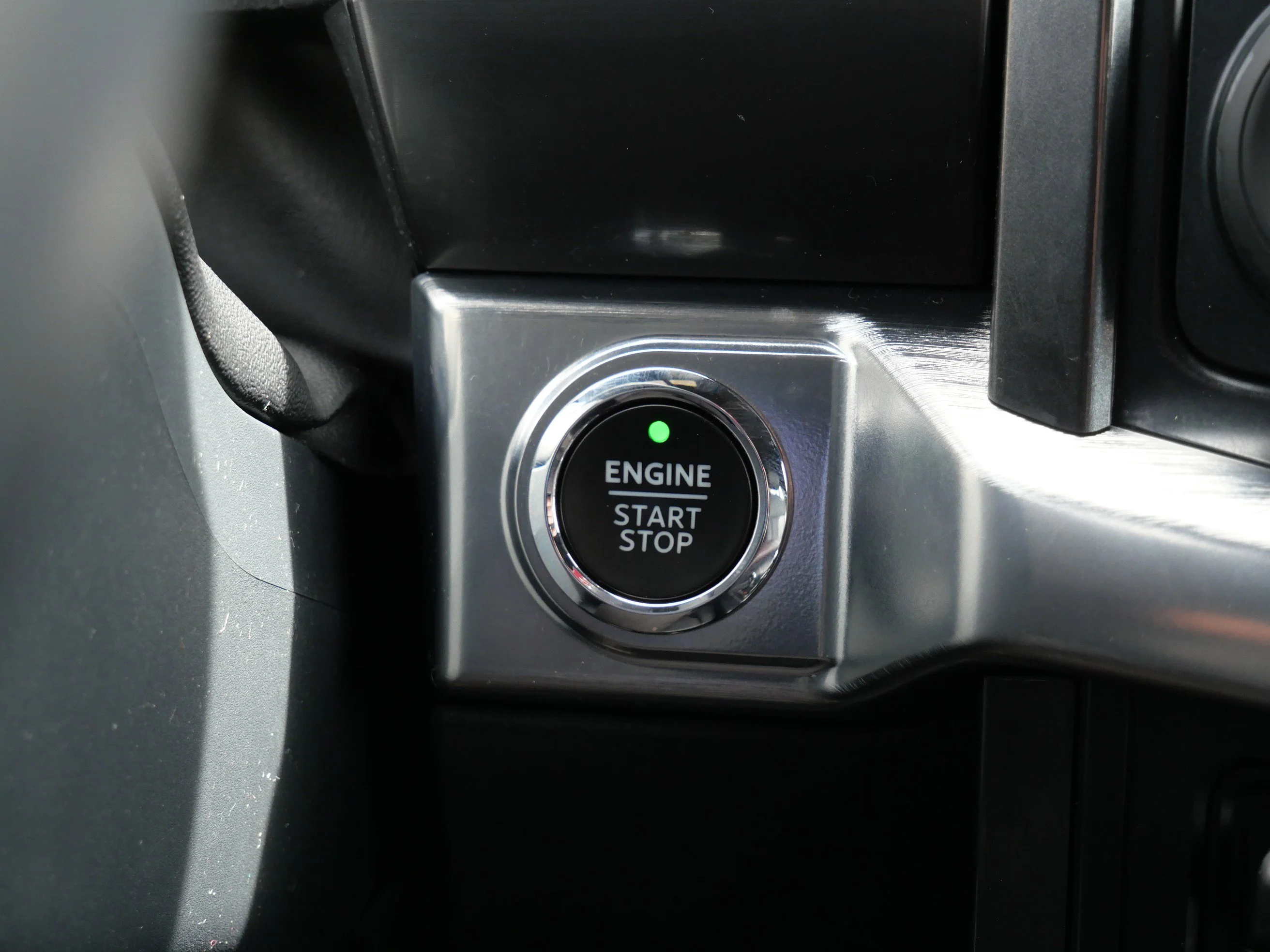 Certified Used 2022 Agate Black Metallic Ford LARIAT image 22