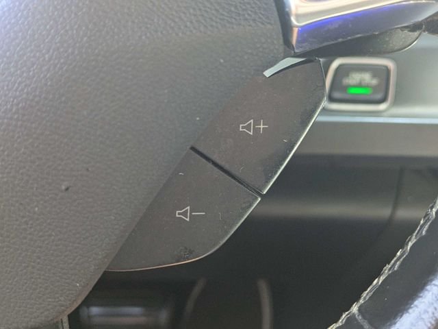 Used 2019 Silver Chevrolet 1LT image 23