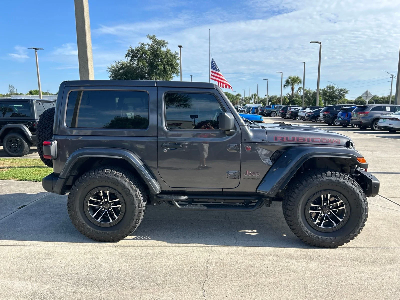 Used 2026 Gobi Clearcoat Jeep Rubicon X image 6