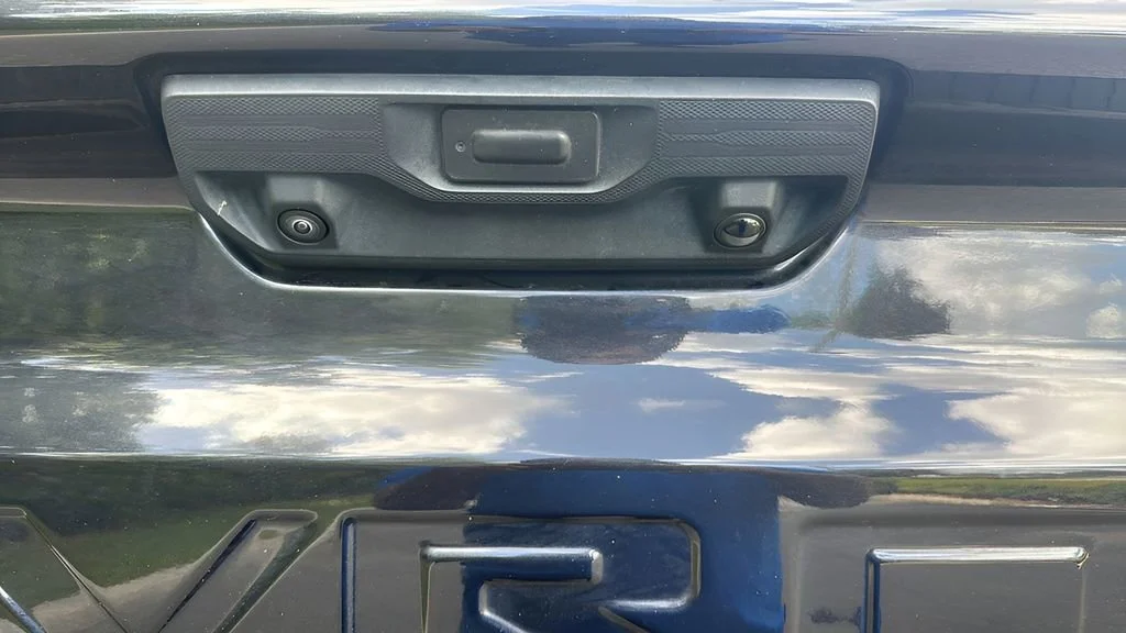 Used 2024 Dark Ash Metallic Chevrolet High Country image 38