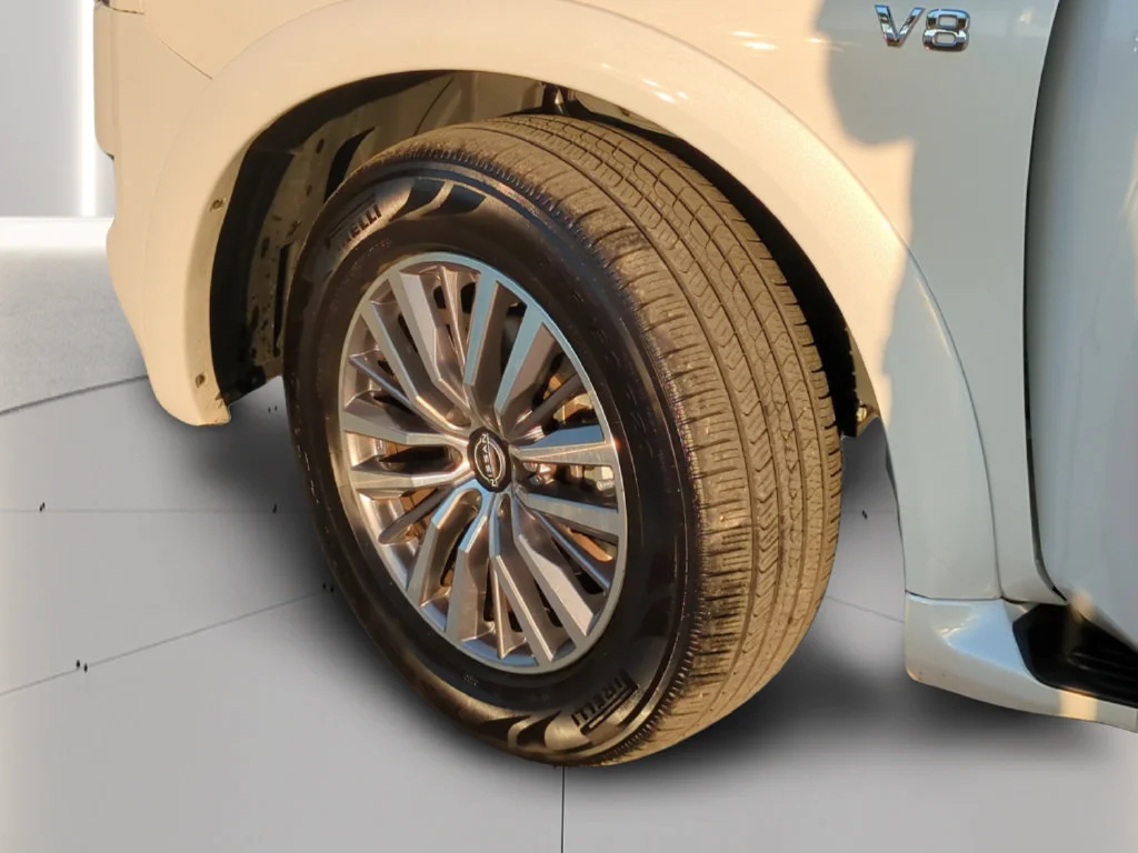 Used 2022 White Nissan SL image 36