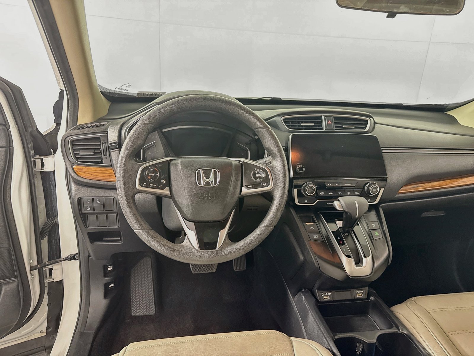 Used 2022 Platinum White Pearl Honda EX image 19