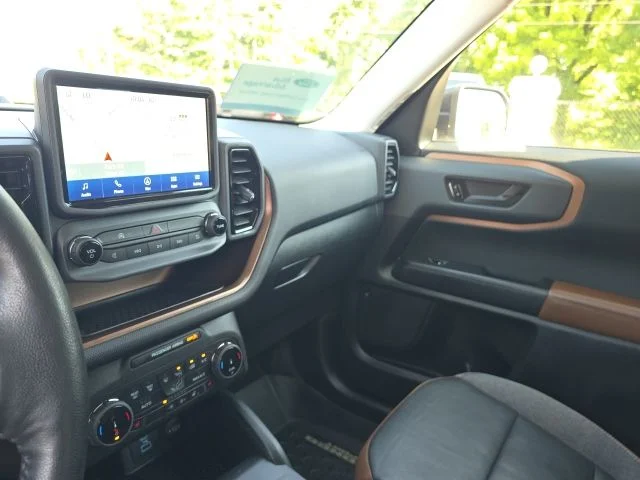 Used 2022  Ford Outer Banks image 27