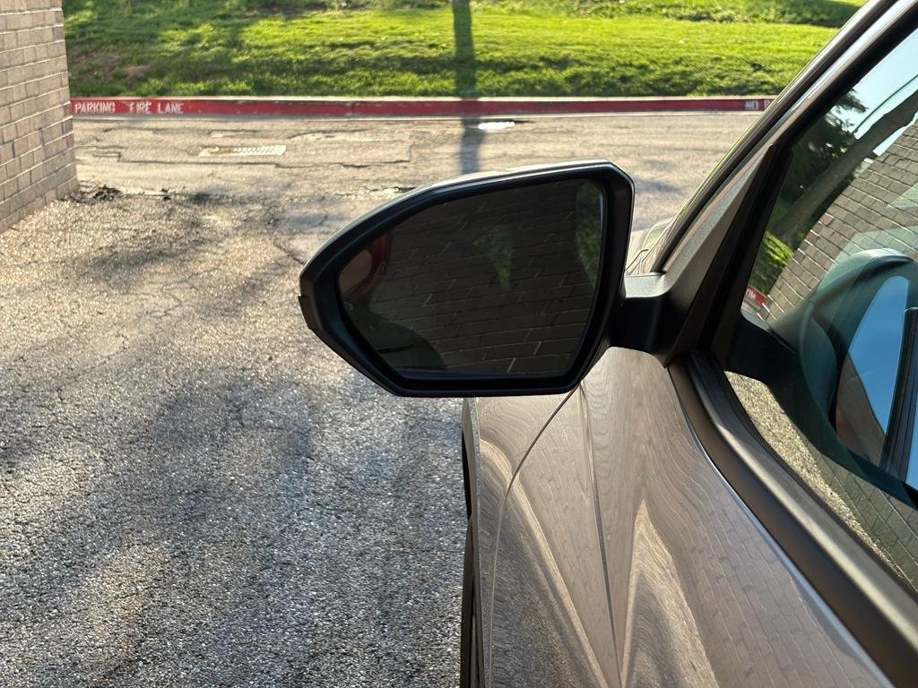 New 2026 Shimmering Silver Hyundai SEL FWD image 15