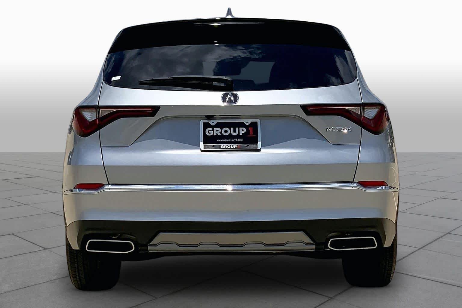 Used 2026 Solar Silver Metallic Acura  image 5